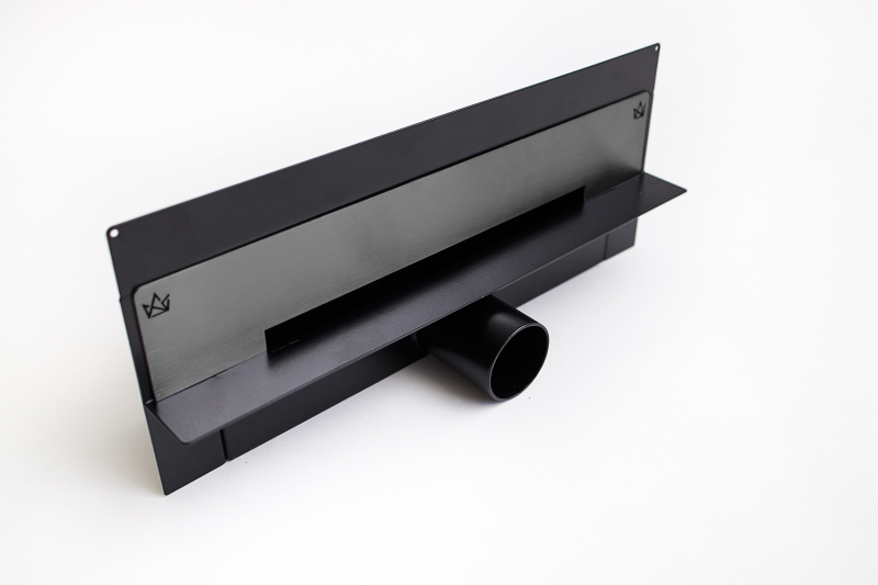 Super niski odpływ ścienny szczotkowany grafit WALL PRO na białym tle