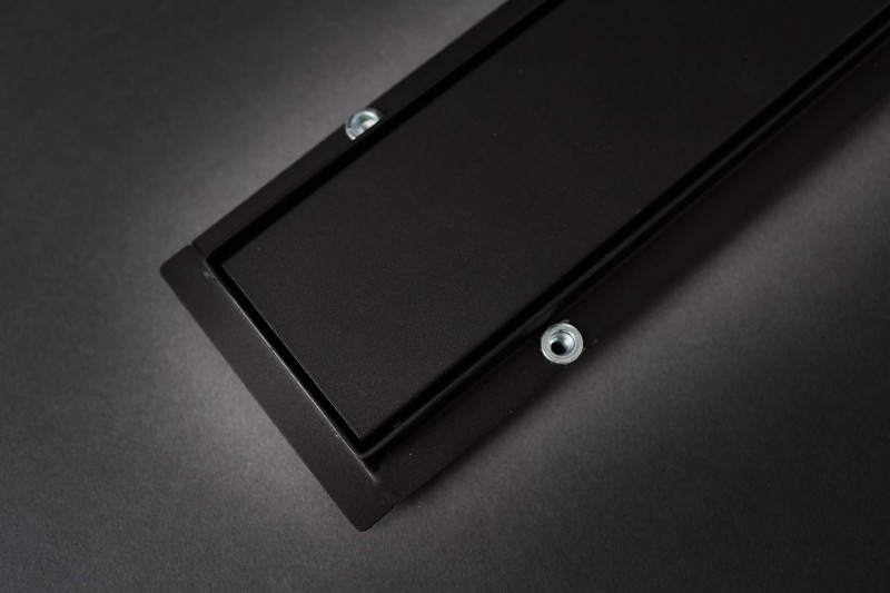 czarne odwodnienie łazienkowe