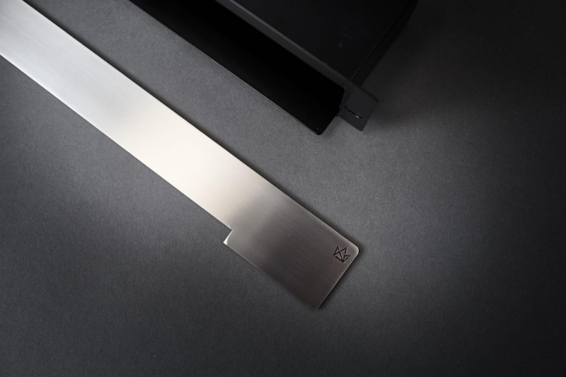 stalowa maskownica odpływu ściennego