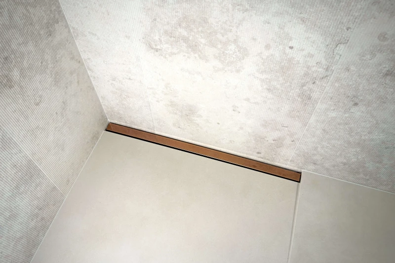 Odpływ liniowy przyścienny LINE PRO różowe złoto ze spadkiem jednospadowym