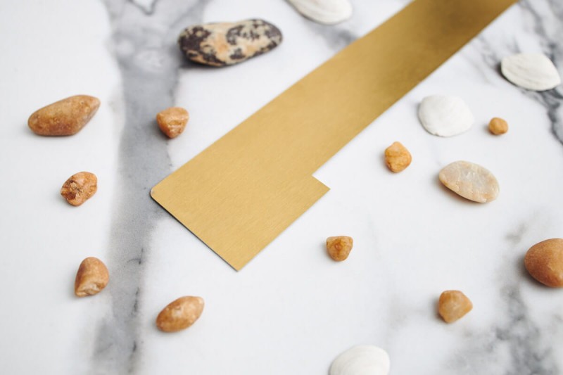 Maskownica dekoracyjna złotego odpływu ściennego WALL PRO